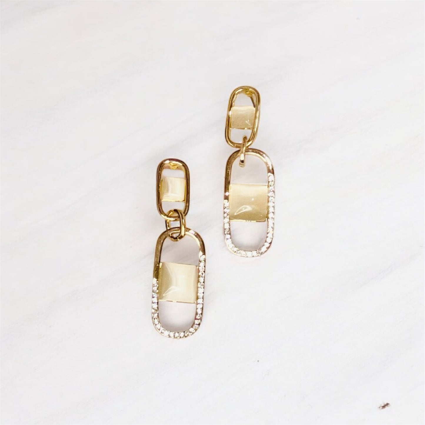 ELEGANCIA DANGLERS
