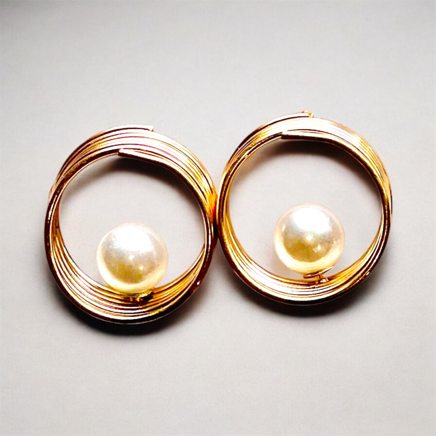 GOLDEN HOOP EARRINGS FOR WOMEN