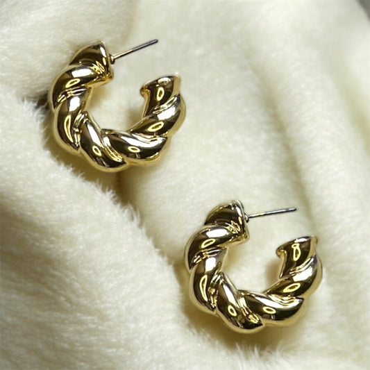 GOLDEN KNOT HOOPS